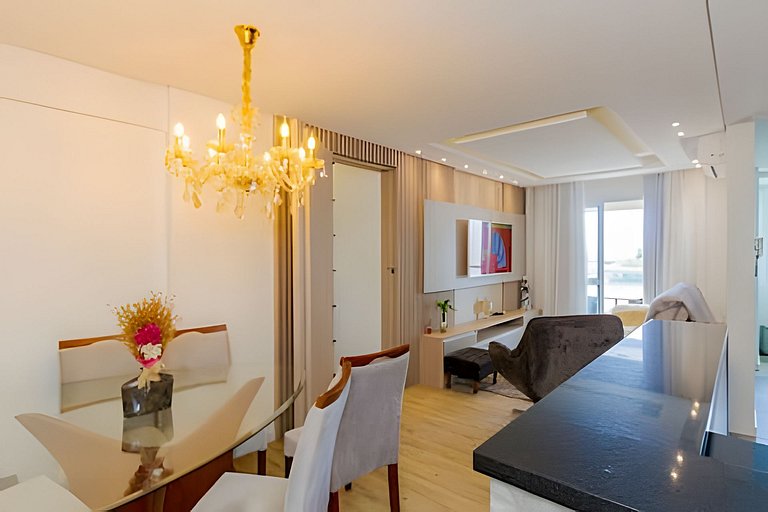 Apartamento com três quartos e ar-condicionado