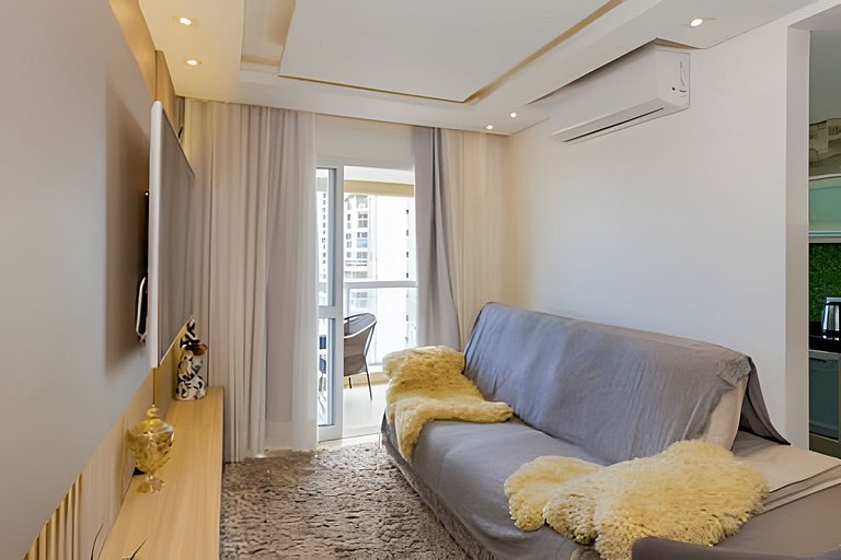 Apartamento com três quartos e ar-condicionado