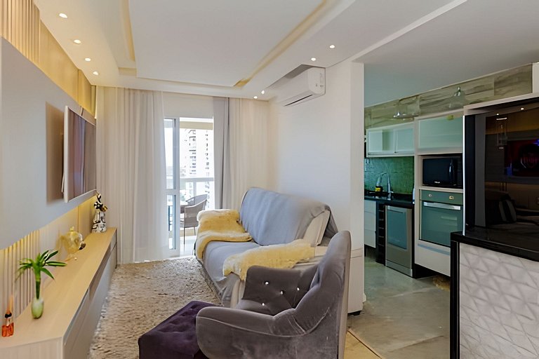 Apartamento com três quartos e ar-condicionado