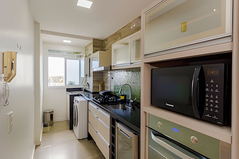 Apartamento com três quartos e ar-condicionado