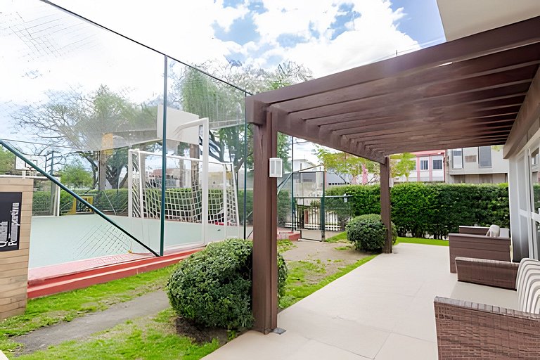 Apartamento com três quartos e ar-condicionado