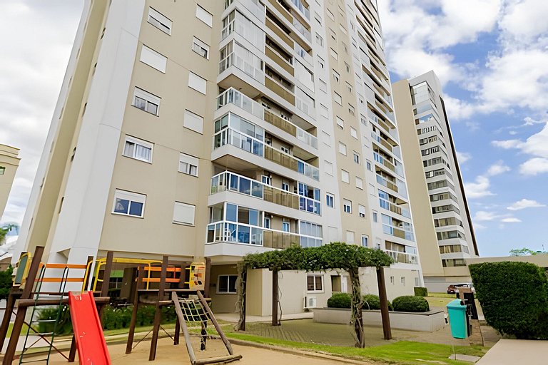Apartamento com três quartos e ar-condicionado