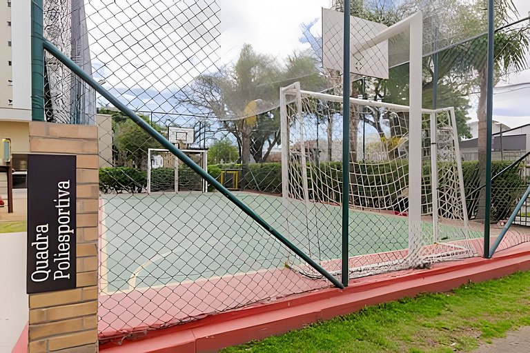 Apartamento com três quartos e ar-condicionado