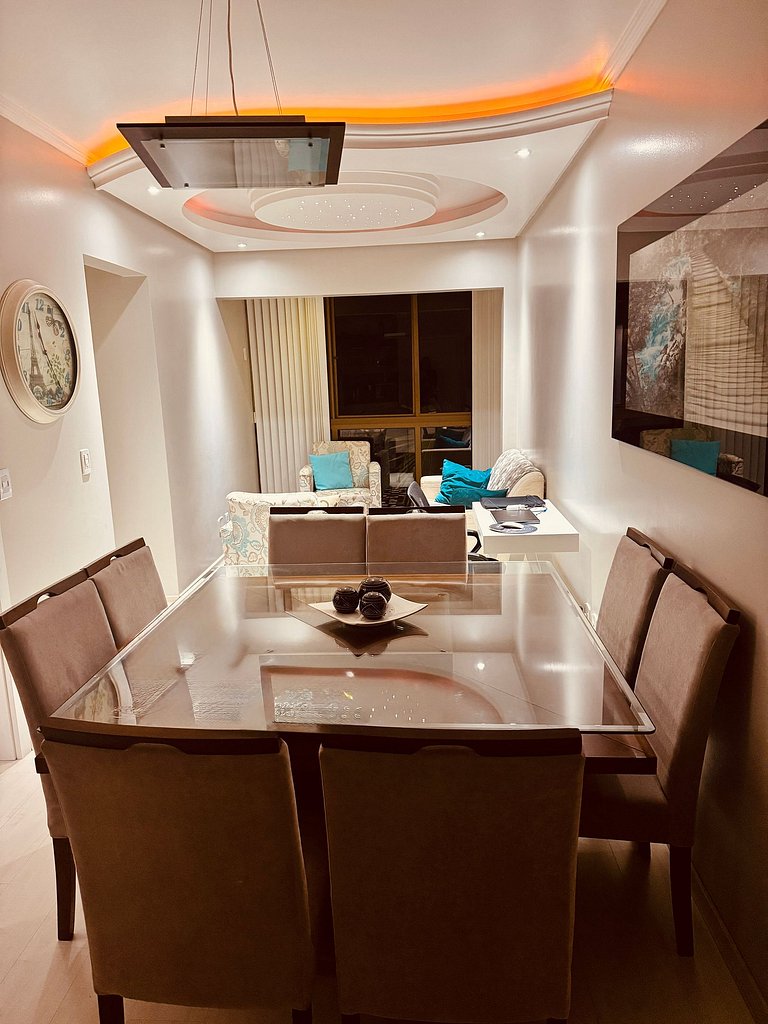 Apartamento amplo e confortável para até 10 pessoas
