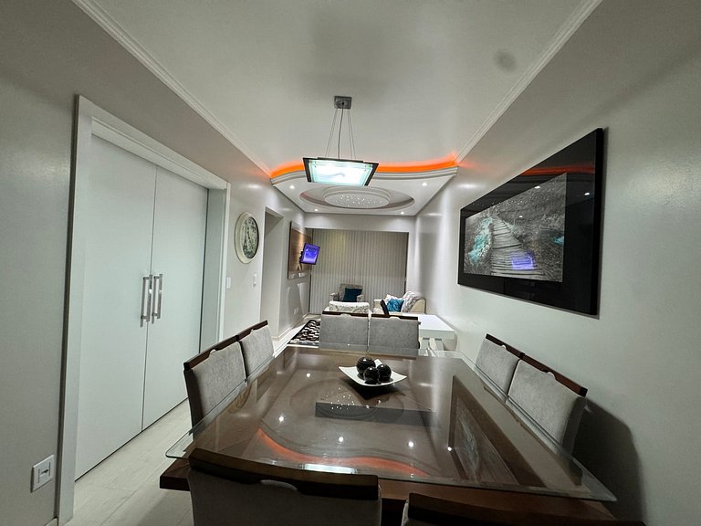 Apartamento amplo e confortável para até 10 pessoas